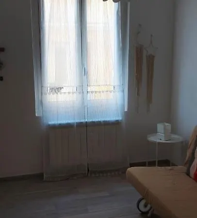 Apartman Civico 18 *